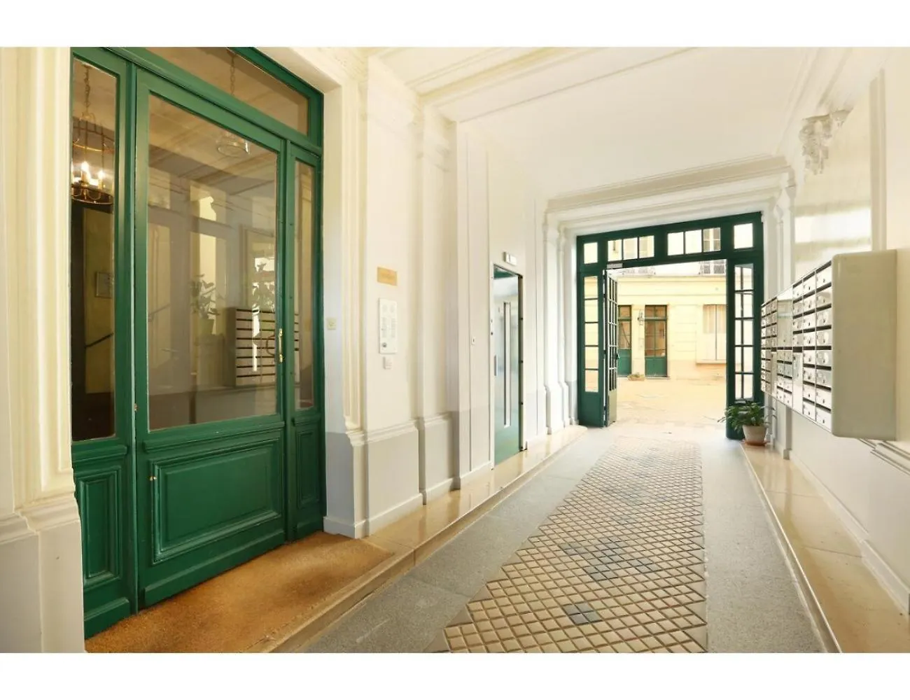 Apartment Champ De Mars - Tour Eiffel By Studio Prestige Paris